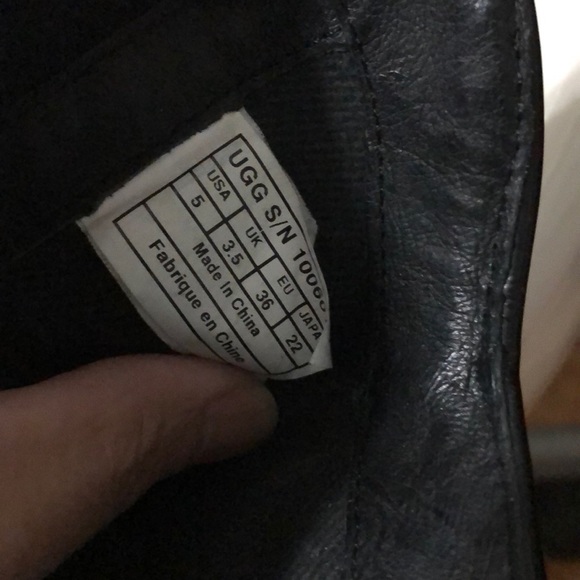 Ugg boots suede boots size 5 - Picture 9 of 9